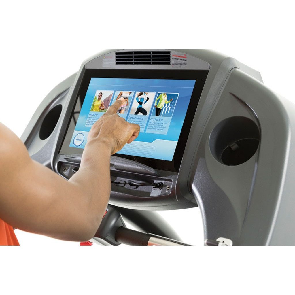 Circle Fitness M7e Digital Touchscreen.