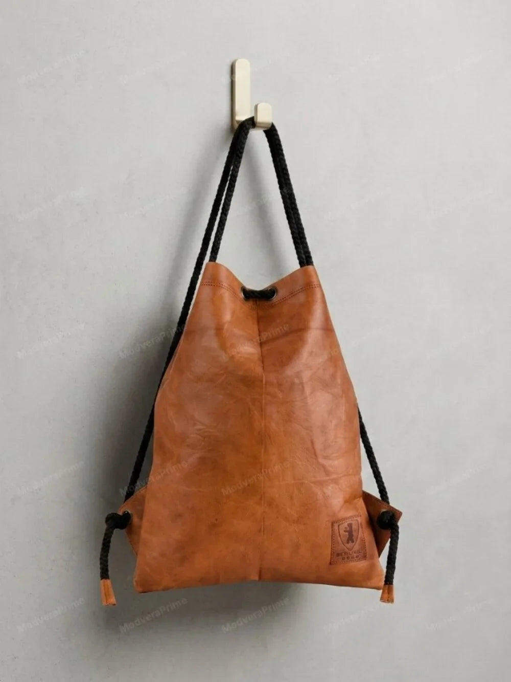 Berliner Men's Tan Genuine Goat Leather Drawstring Gym Backpack